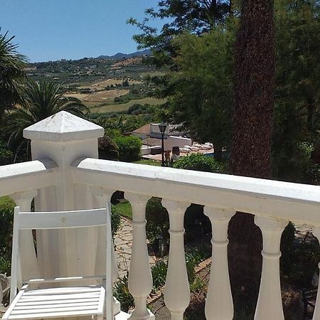 Cortijo Andaluz Bed & Breakfast อัลเลาริน เอล กรันเด ภายนอก รูปภาพ