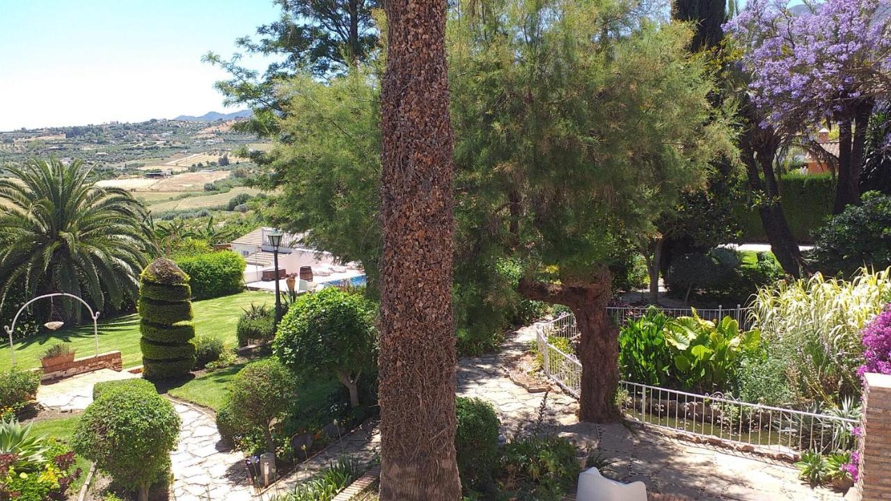 Cortijo Andaluz Bed & Breakfast อัลเลาริน เอล กรันเด ภายนอก รูปภาพ